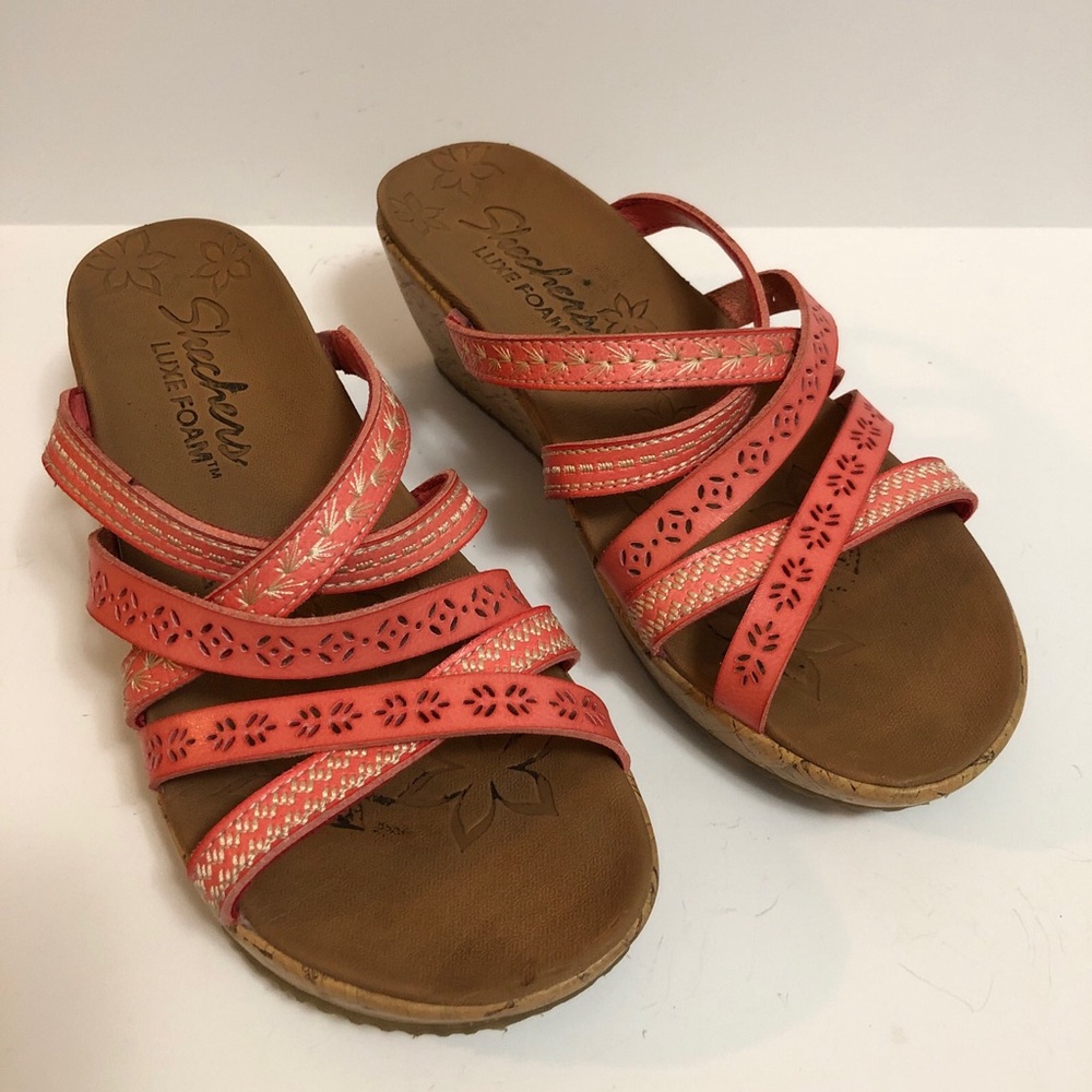 Women Shoes Skechers Beverlee Luxe Foam Wedge in Coral Size 7.5